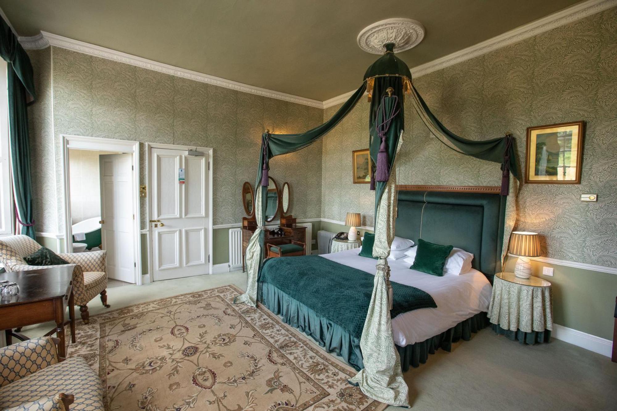 Grafton Manor Hotel Bromsgrove Bagian luar foto
